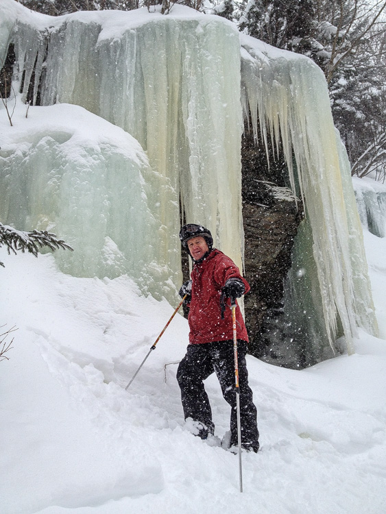 Ski posse-mate Jon Isaacson pauses in the "Ice Palace" at Mad River Glen yesterday during a fine powder run.